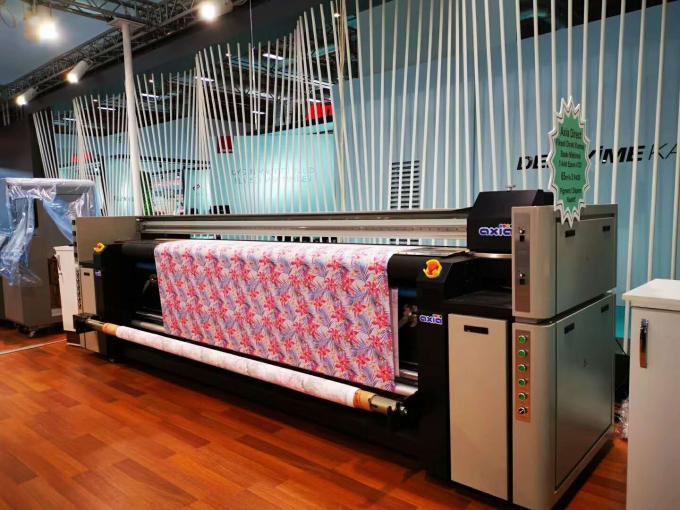 1.0m breite Rollen-Art-Textilkalender-Maschinen-Sublimationsdruck-Hitze-Presse-Maschine 2